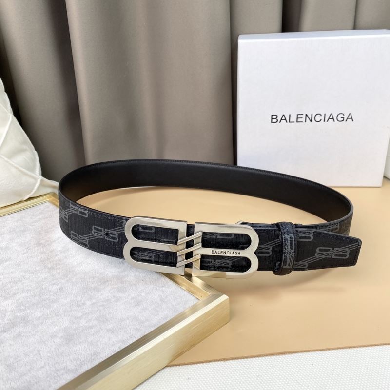 BALENCIAGA